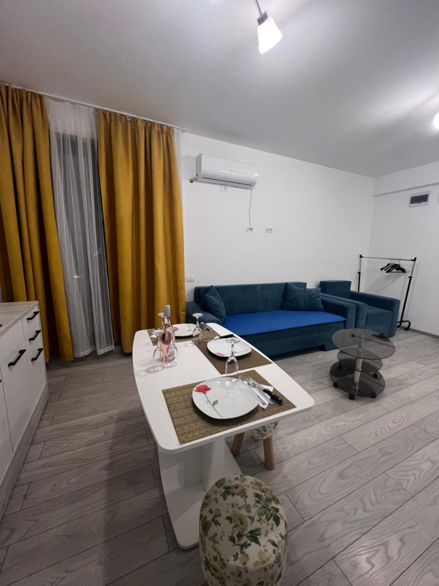 Cris Sunny Apartaments Năvodari Extérieur photo